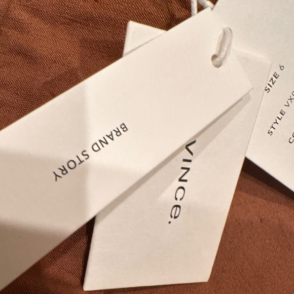 NWT WOMENS VINCE Pecan $195 Brown Swing Linen Blend Shorts *Size 6 - Picture 5 of 12